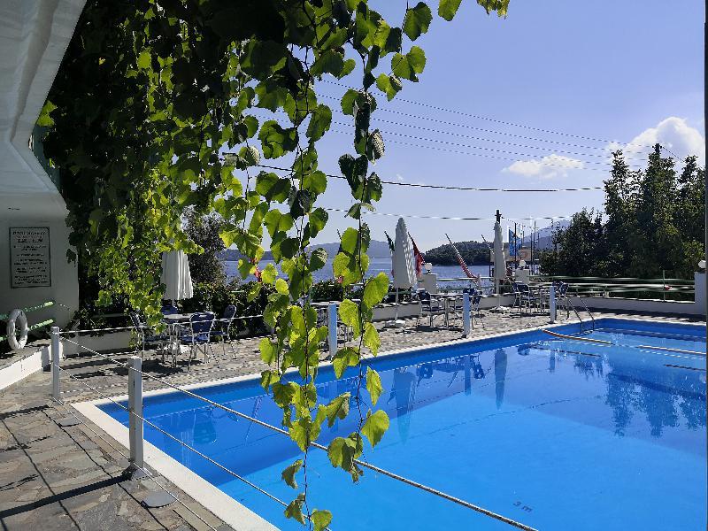 נידרי Tropicana Inn מראה חיצוני תמונה
